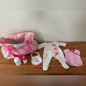 AMERICAN GIRL Bitty Baby Pink Floral Baby Accessory Set Bag Bib
